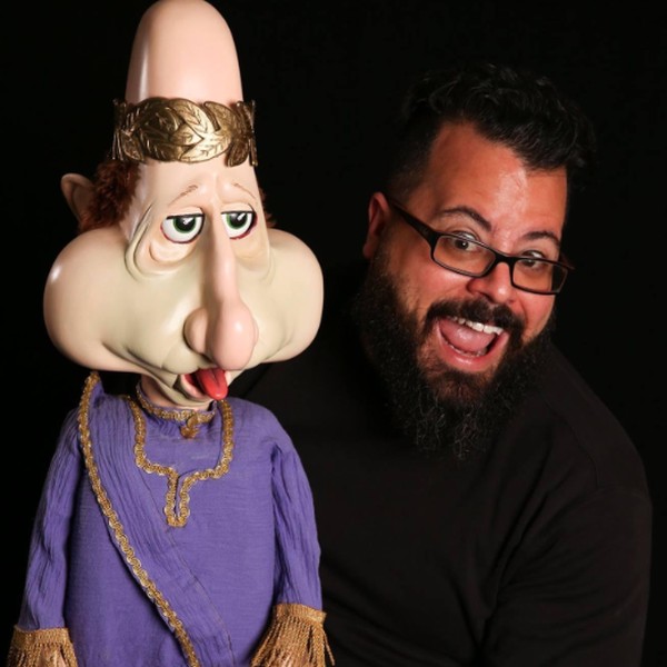 Jimmy Vee with Naussius